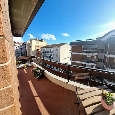 Sunbath House - Free Parking - Near Center *